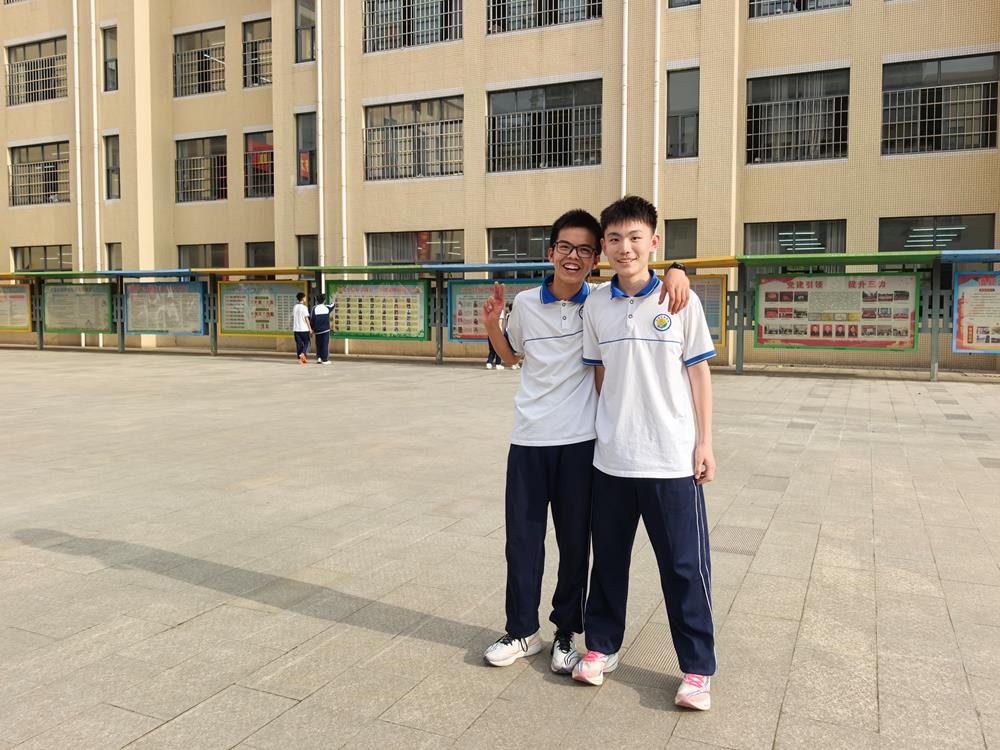 48276d852308492db25ed7e0122b99fb.jpg